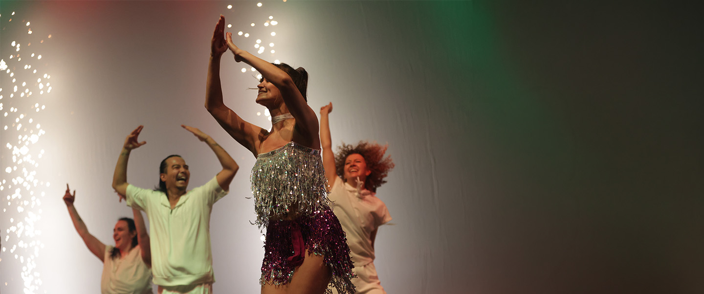 Art Dance Experience Show