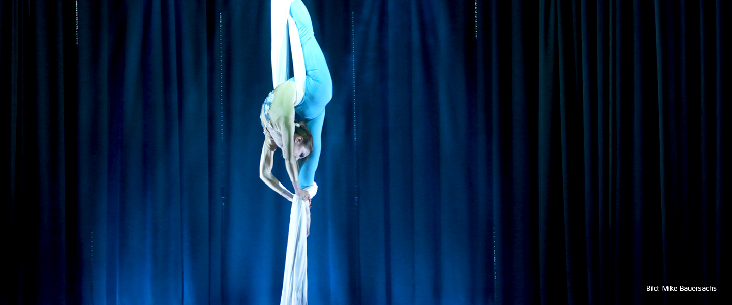 Luftakrobatin und Gesundheitsberaterin Vera Ruzhentcova