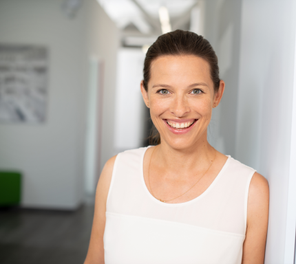 Prof. Dr. Alexandra Löwe